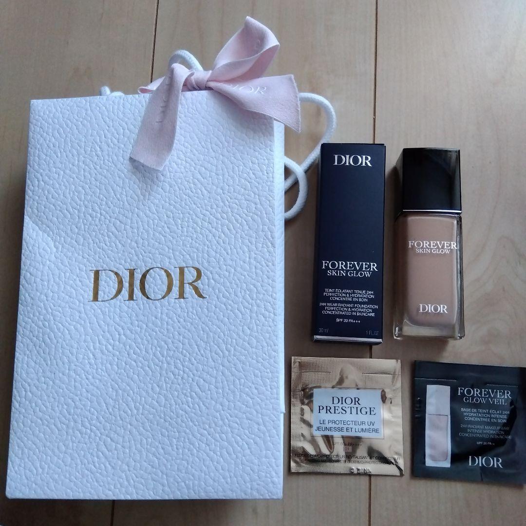 【新品 未使用】Dior Forever Skin Glow 30ml 2N