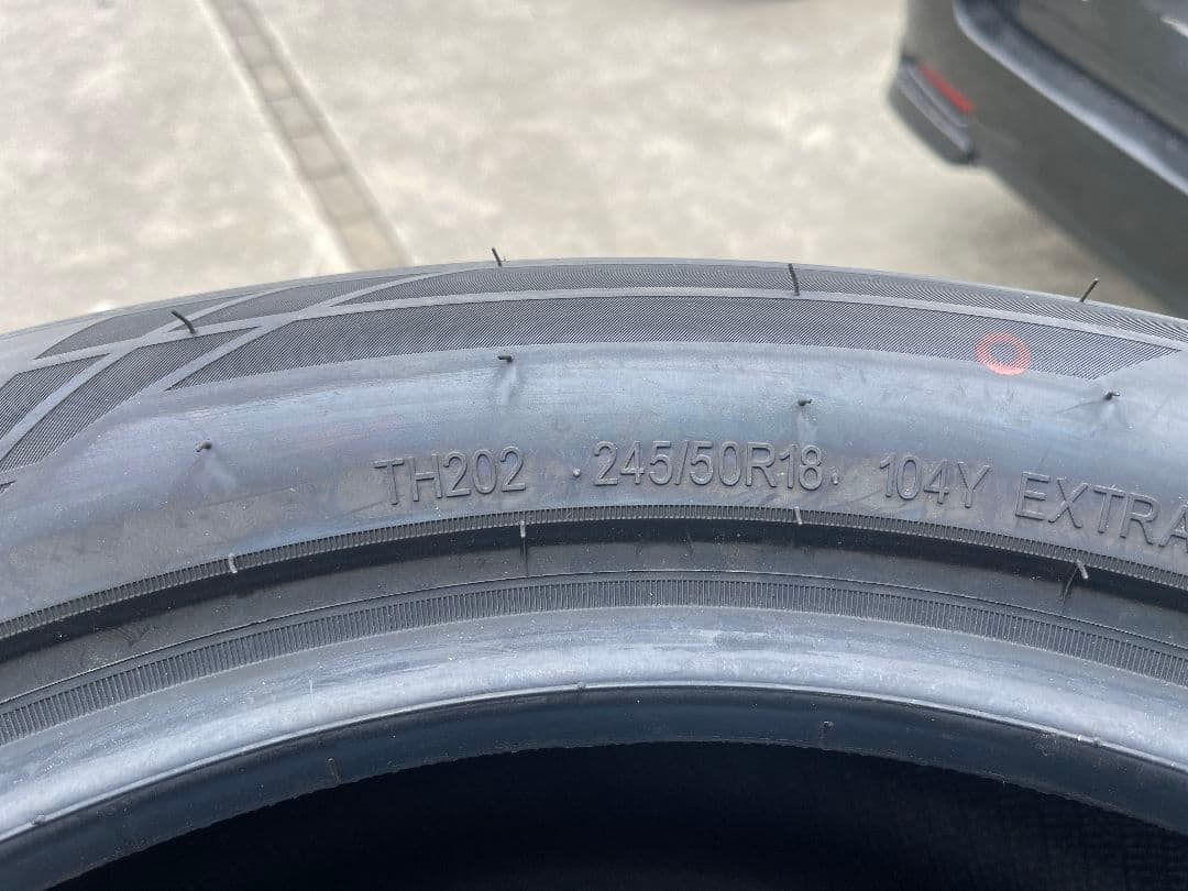 TRIANGLE TH202 245/50R18 タイヤ