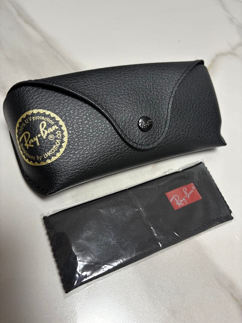 Ray-Ban ラウンド型サングラス ブルーグラデーション