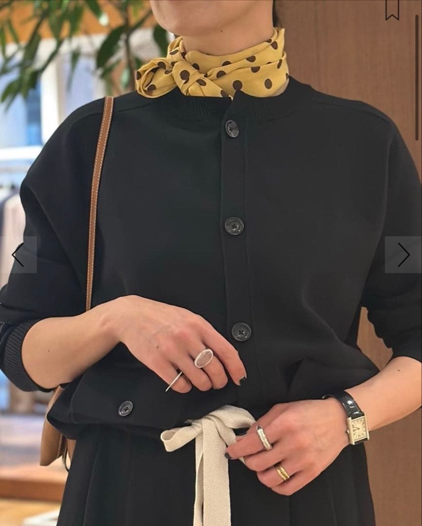 定番　人気品　MAISON et VOYAGE シルク 12mmドットスカーフ