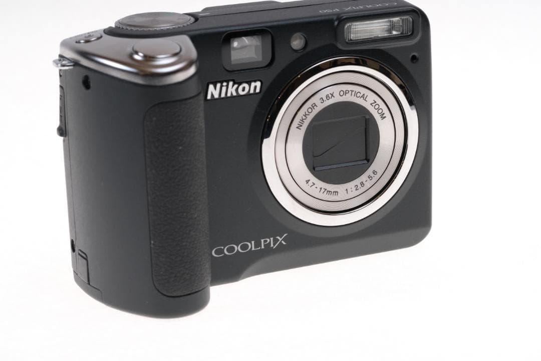 【訳あり美品】Nikon COOLPIX P50完動品