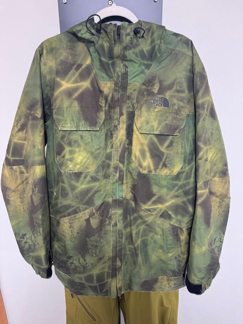 The North Face × VOLCOM スノーボードウェア 上下セット
