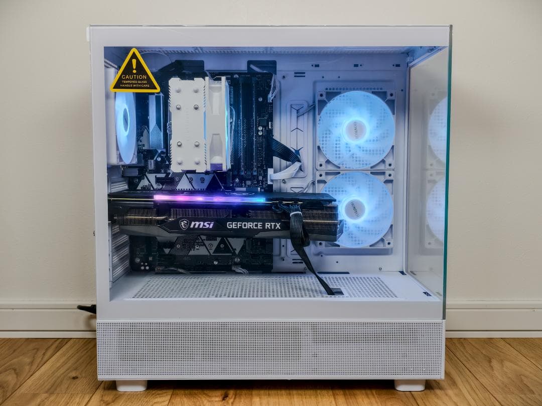白ゲーミングPC i7-9700K RTX3070 初期設定済