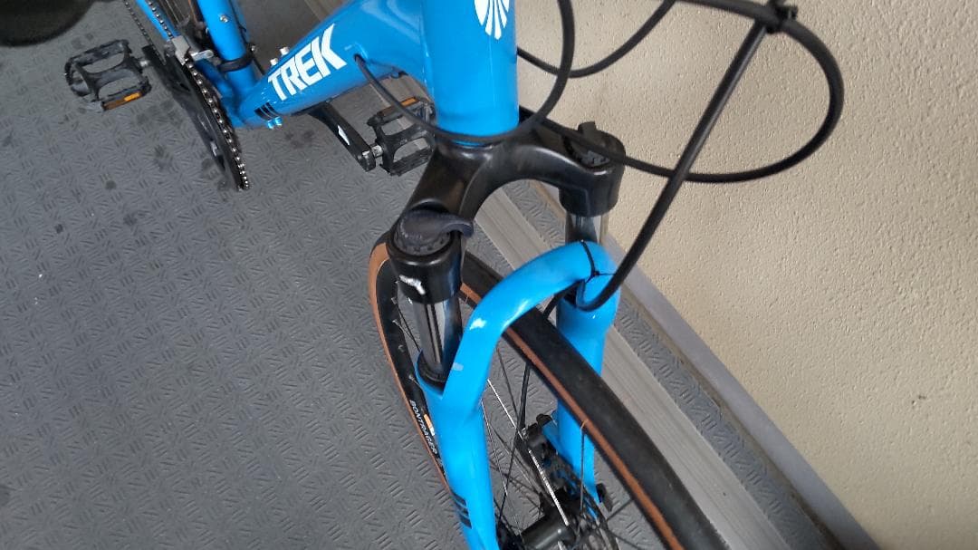 ゆーた 最終価格 TREK DUAL SPORT3 Disc