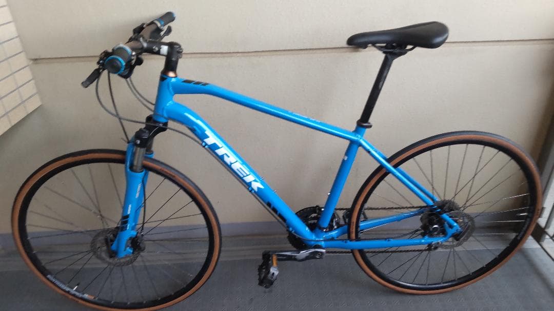 ゆーた 最終価格 TREK DUAL SPORT3 Disc