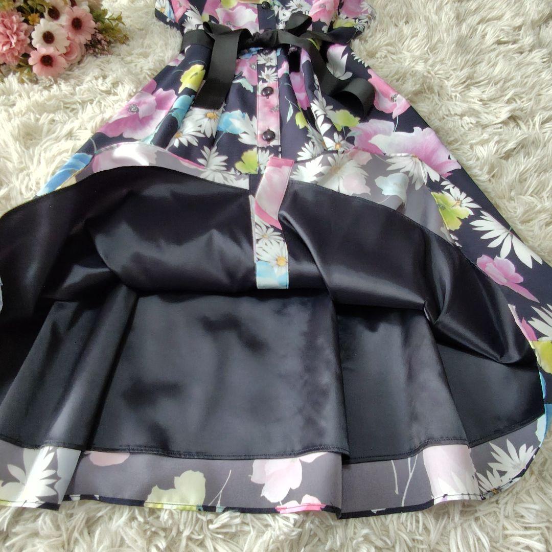 【新品♡希少42】ローズティアラ　フラワープリント前ボタンフレアワンピース　紺