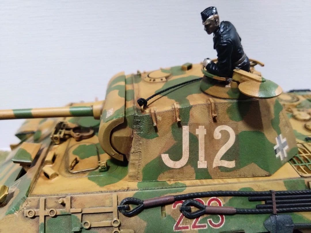 1/35 パンター　戦車　ドイツ軍　プラモデル　ジオラマ