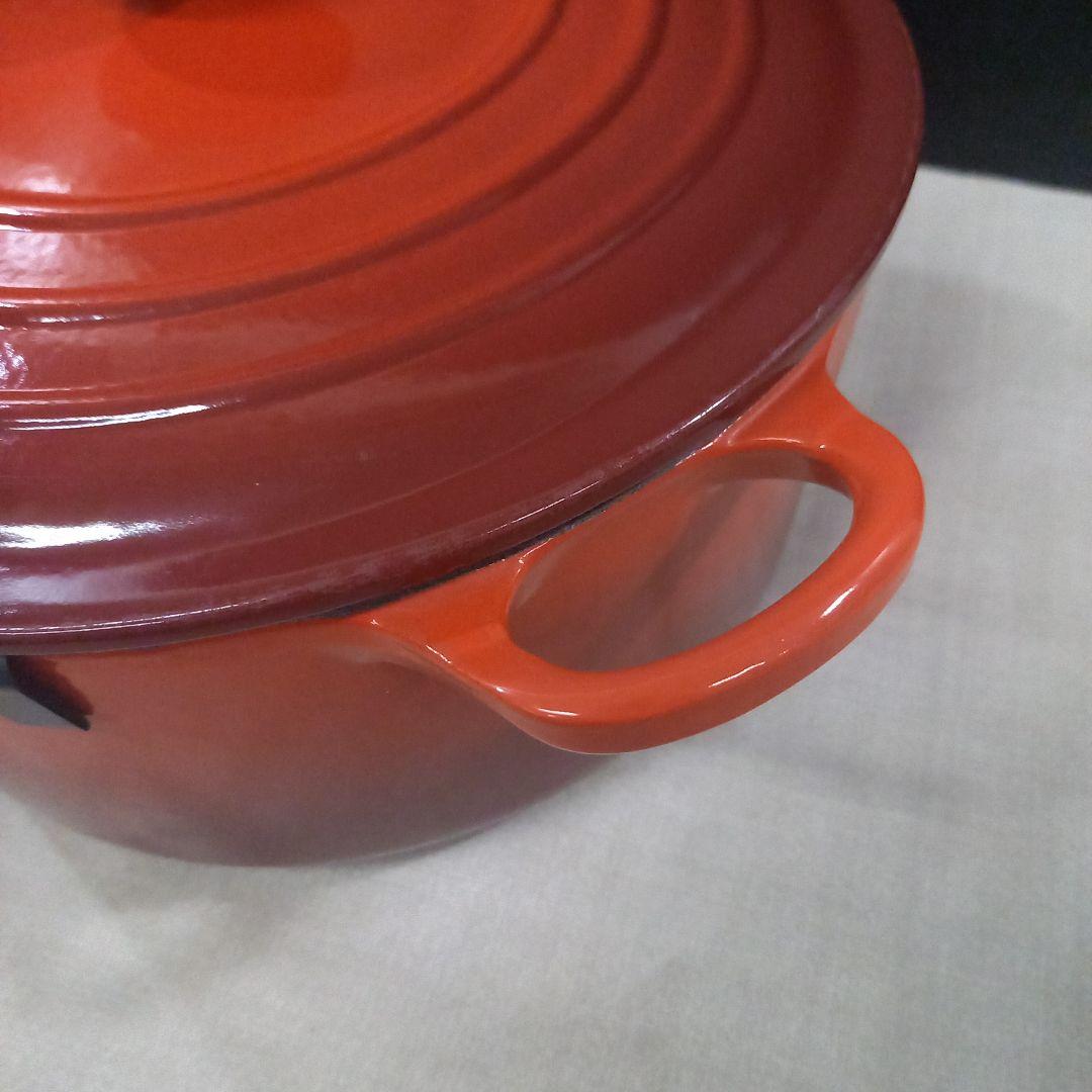 LE CREUSET ルクルーゼ ココットロンド 24cm 両手鍋 フランス製