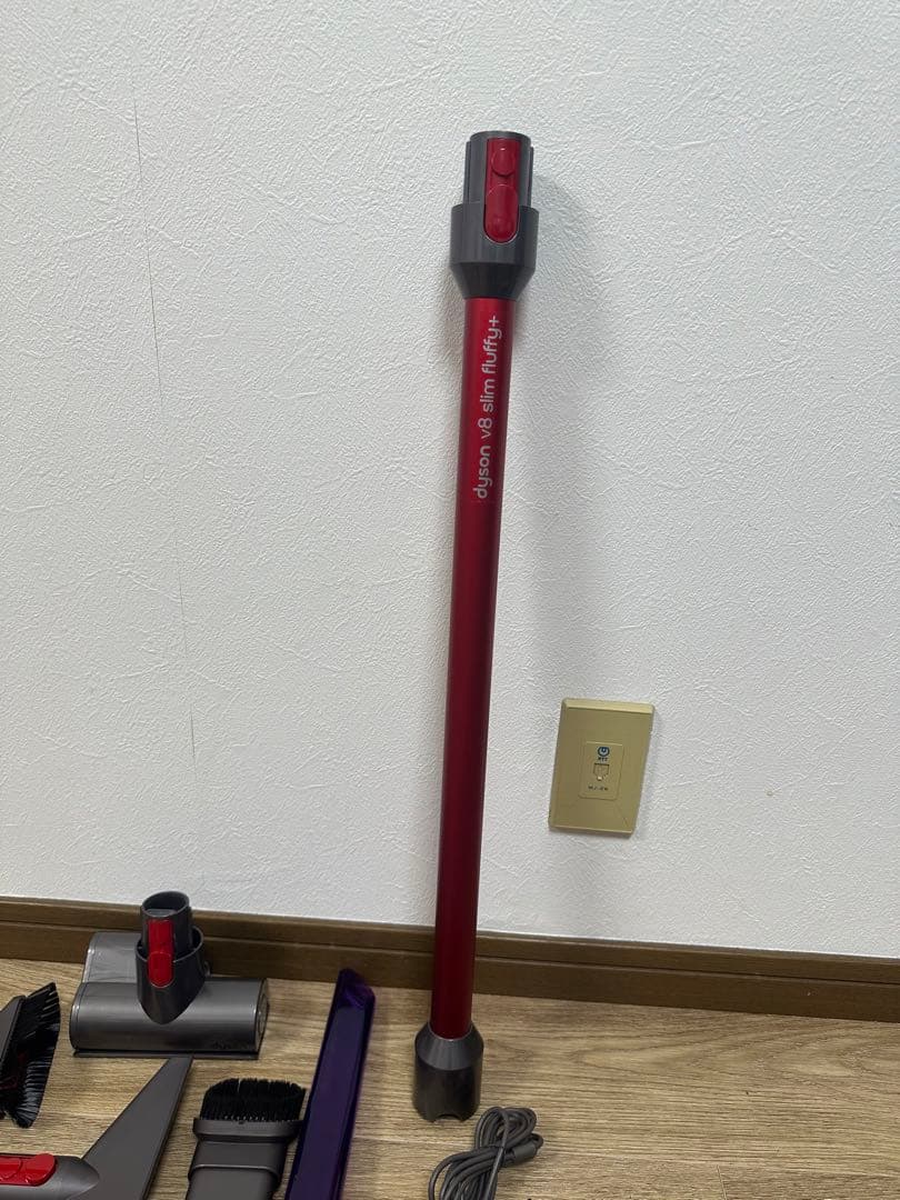 dyson v8 slim fluffy コードレス掃除機