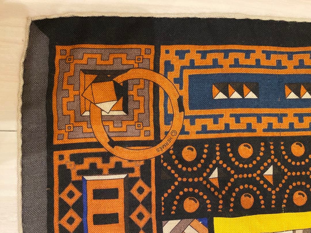 p*y様 エルメス　カシシル　カシミアシルク カレジェアン 140 コリエドシア