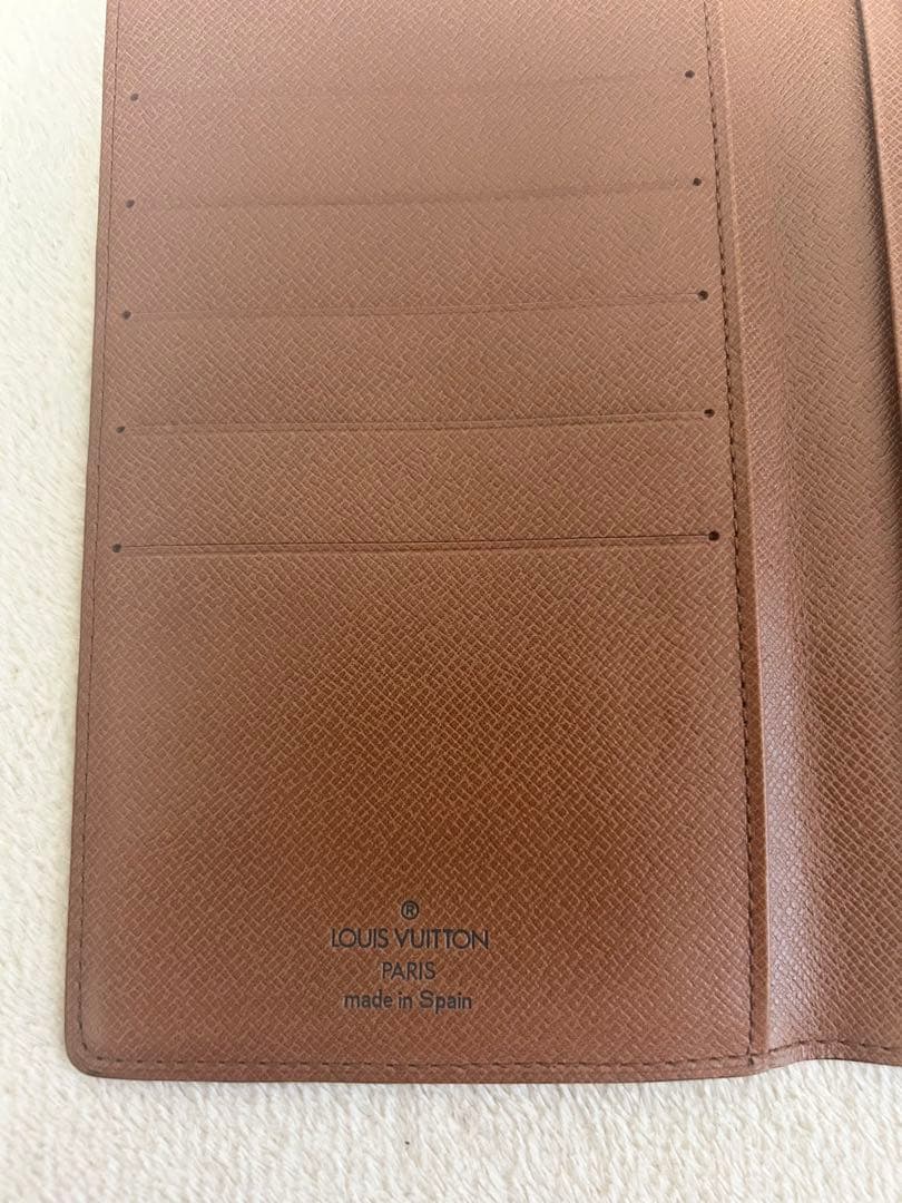 ルイヴィトン　LOUIS VUITTON ポルトシェキエ カルトクレディ　札入れ