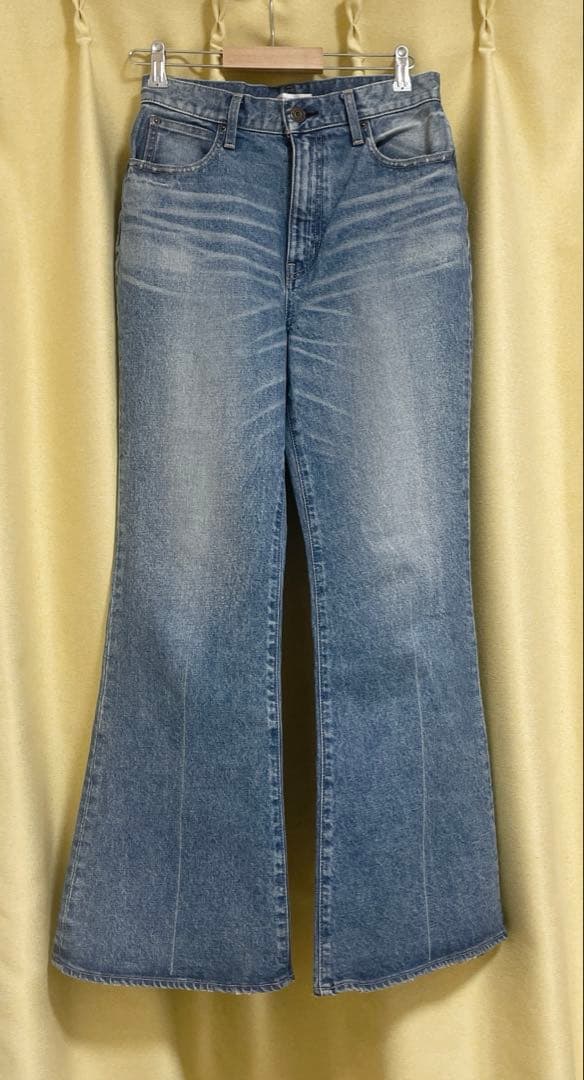 パンツ moussy MVS FLARE BLU 28inch