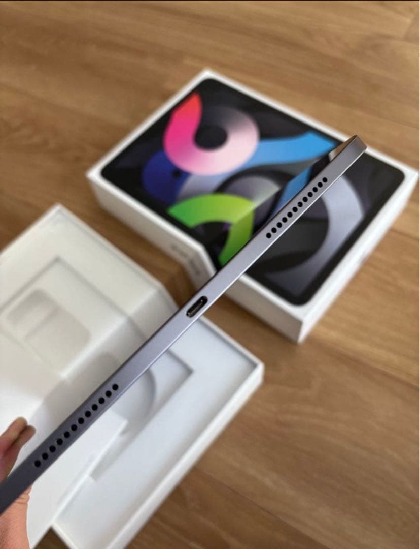 藤本【水没ジャンク美品】Apple iPad Air第4世代スペースグレー