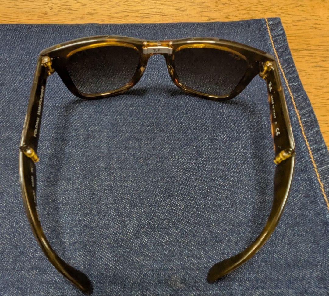 【美品】 Ray-Ban サングラス 折りたたみ　RB4105