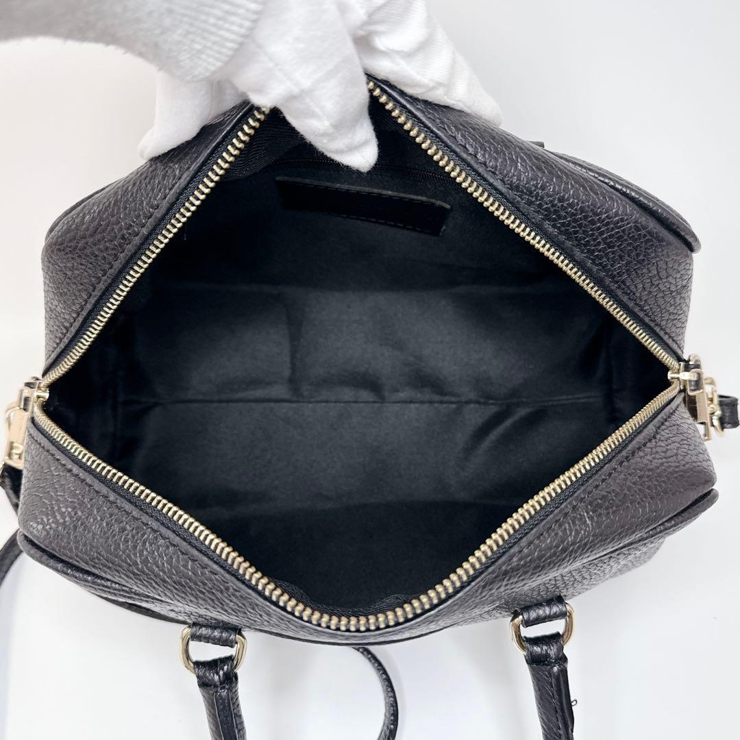 【人気商品】AULENTTI ボストンバッグ　ショルダー　ブラック　レザー