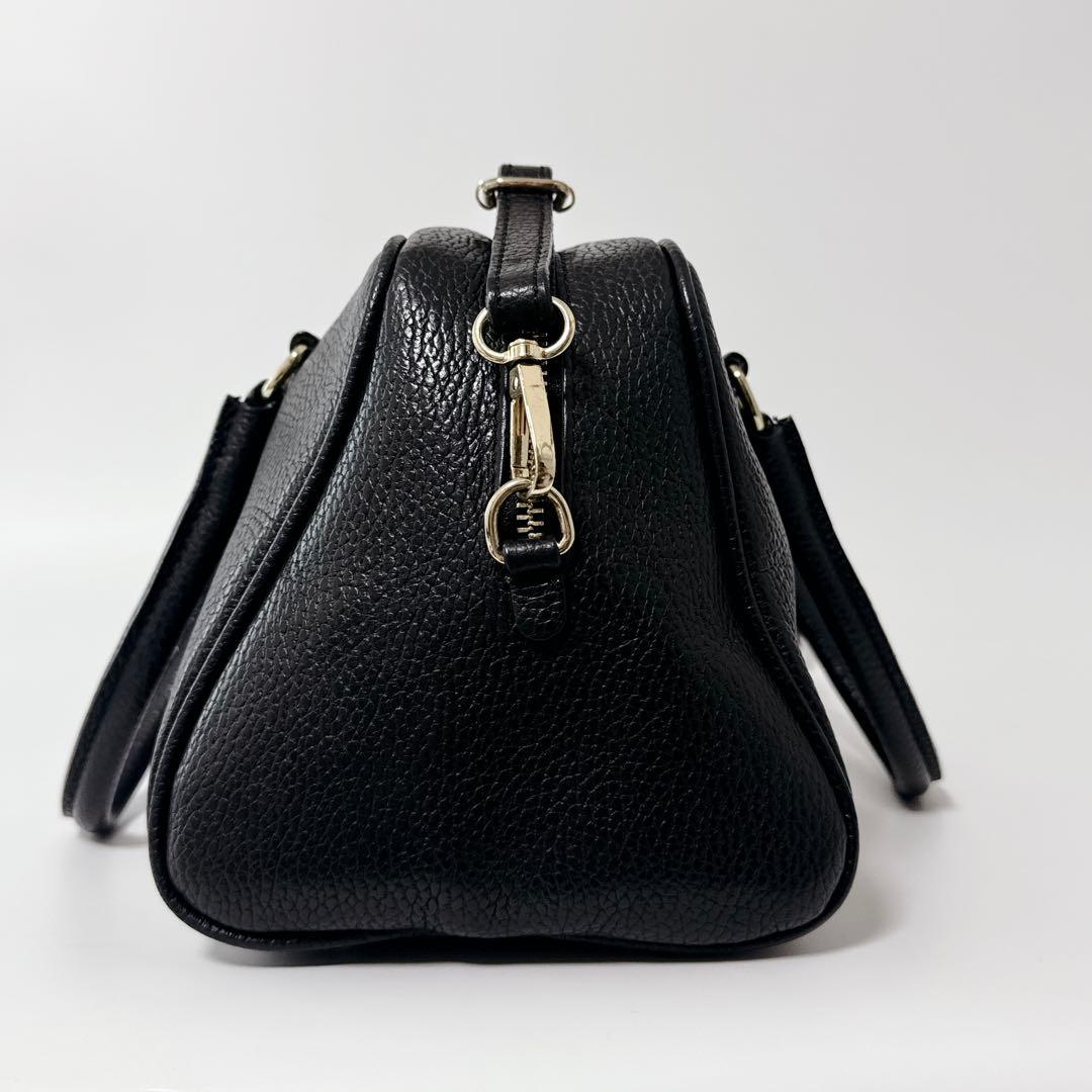 【人気商品】AULENTTI ボストンバッグ　ショルダー　ブラック　レザー