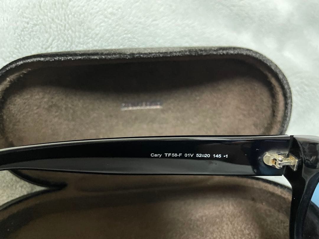 TOM FORD トムフォード サングラス Cary TF58