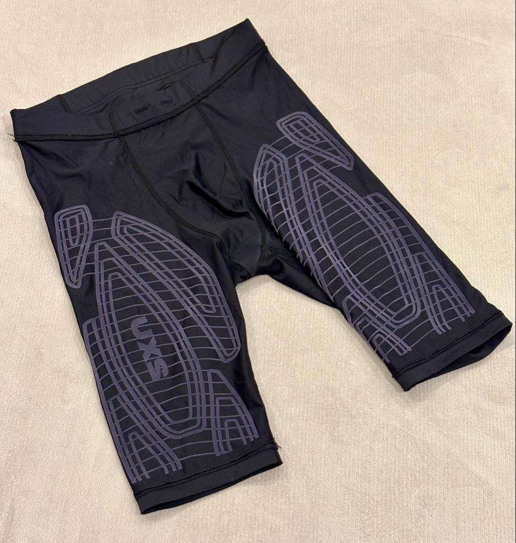2XU ライトスピードMCSラン レースコンプショート（中古品・Sサイズ）