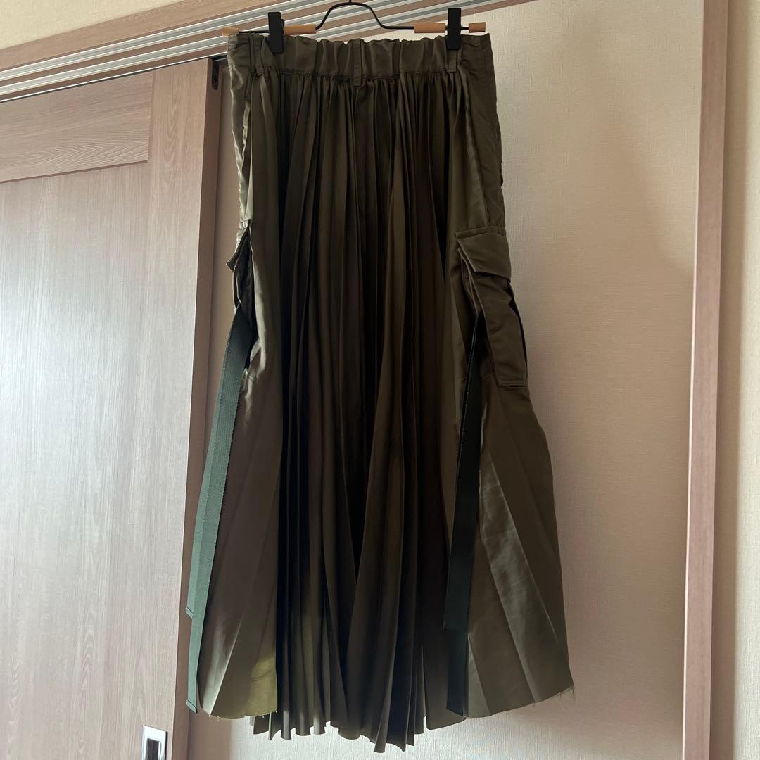✴︎えんがわ✴︎sacai カーキ　プリーツスカート