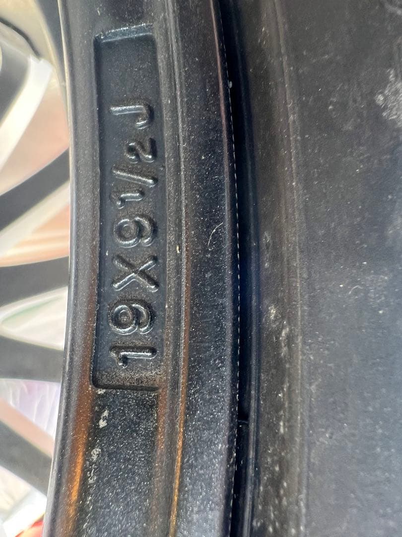 カールソンホイール　19インチ4本セット19×9 1/2J 19×8 1/2J