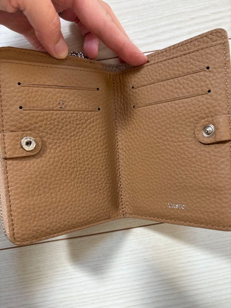 vasic ヴァジック 2つ折り財布 ラウンドミニ レザー