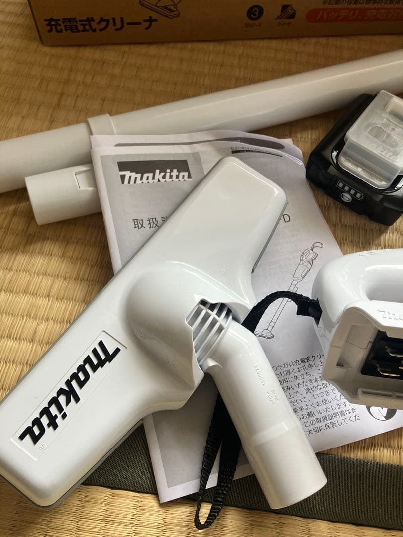 新品開封済み　マキタ　掃除機　108