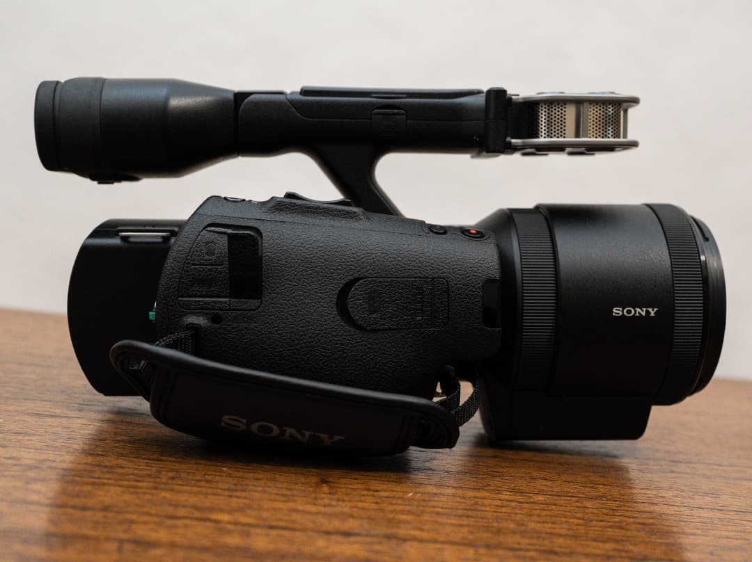 【良品】SONY NEX-VG30 ボディ APS-C 動作確認済み