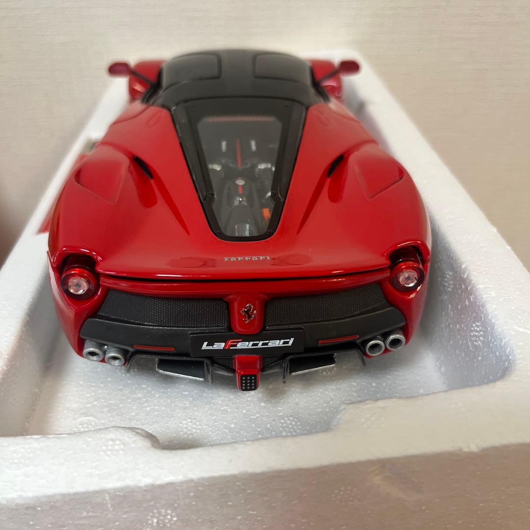 Burago LaFerrari 1/18 スケール
