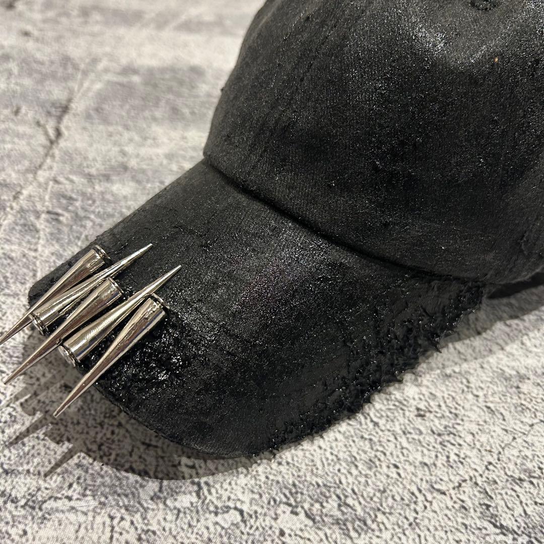 ZAIWNG - 棘 Spiky coating oil skin cap
