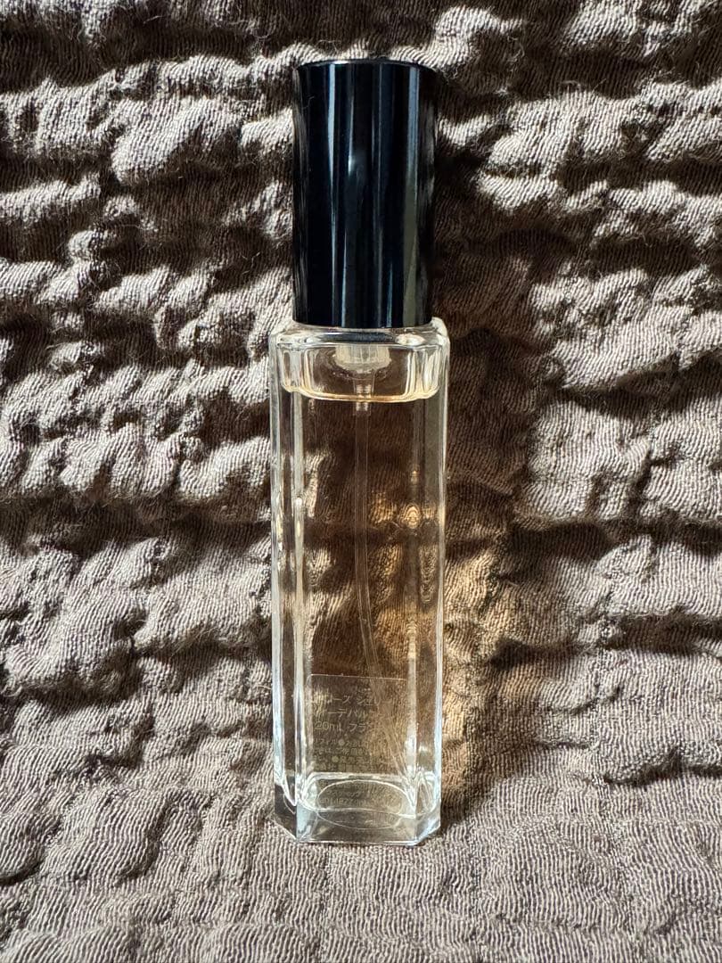【最終価格】GUERLAIN ローズシェリーオードパルファン 20mL×1