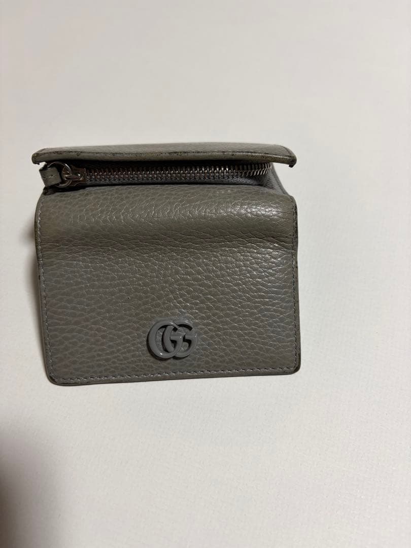 GUCCI三つ折り財布