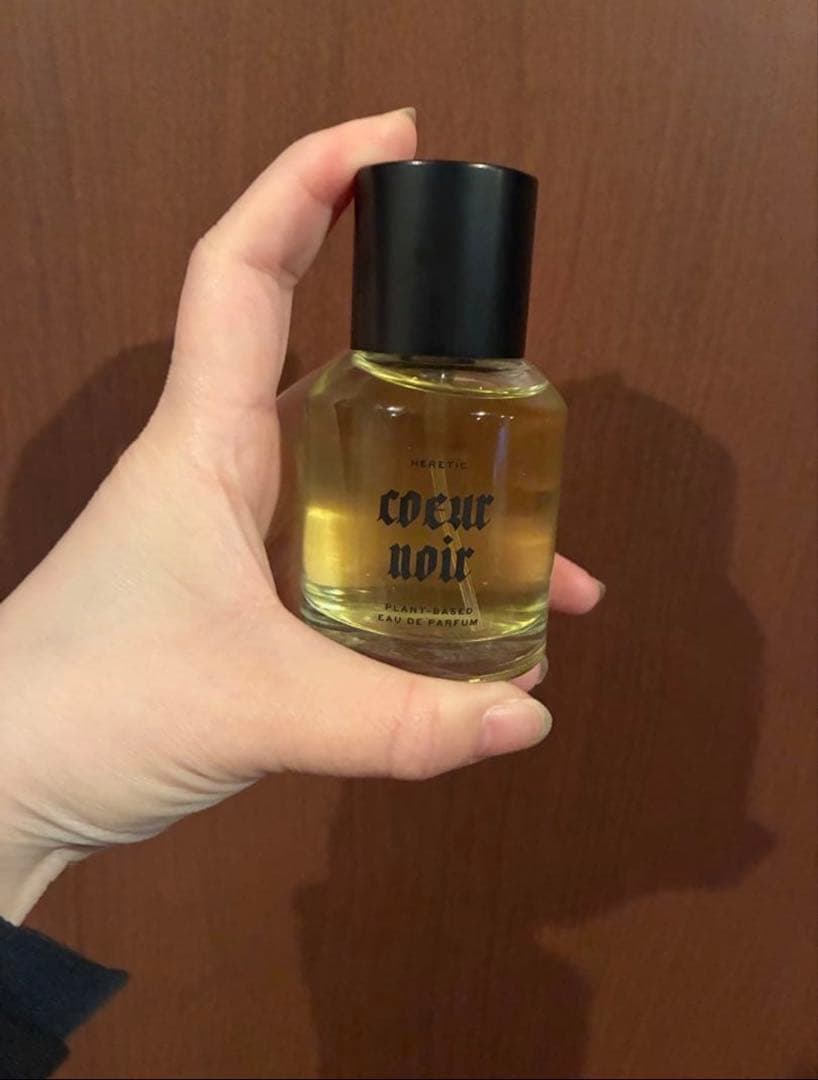 Heretic Parfum クール　ノワール　黒の心臓　香水　クールノワール