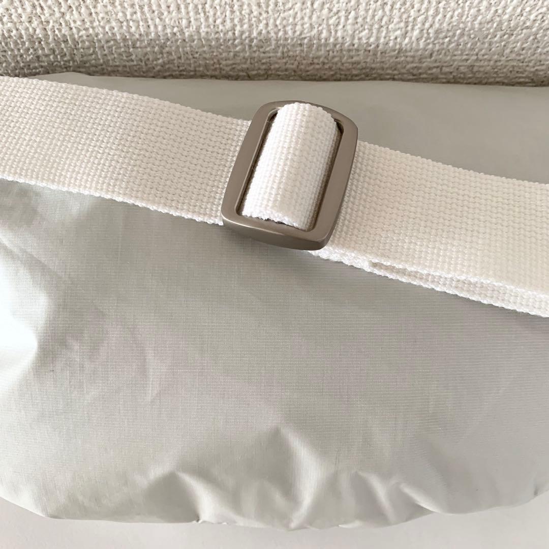 【極美品】レスポートサック　ESSENTIAL BELT BAG ブランC