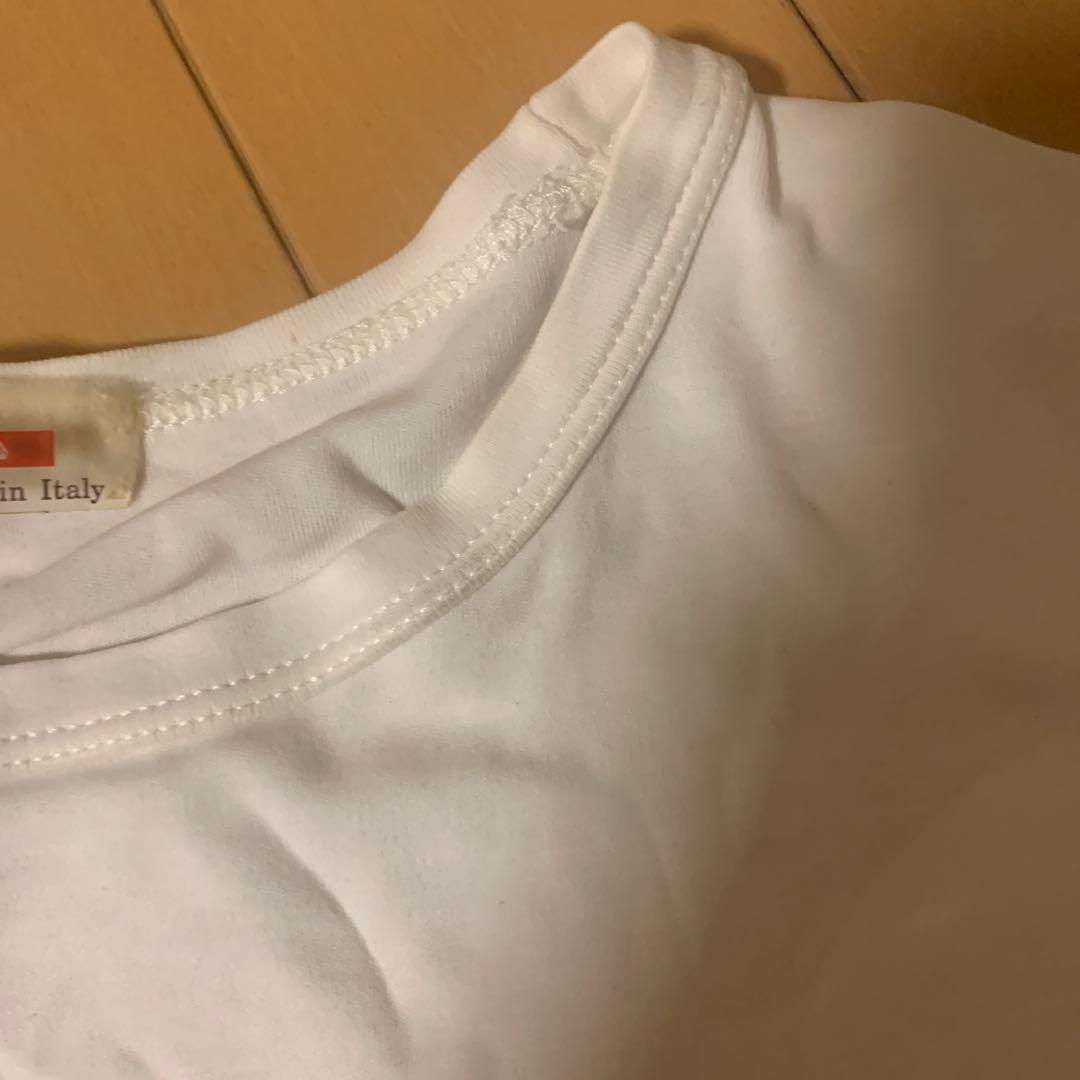 PRADA ホワイト Tシャツ　ロゴ　赤プレート　Sサイズ