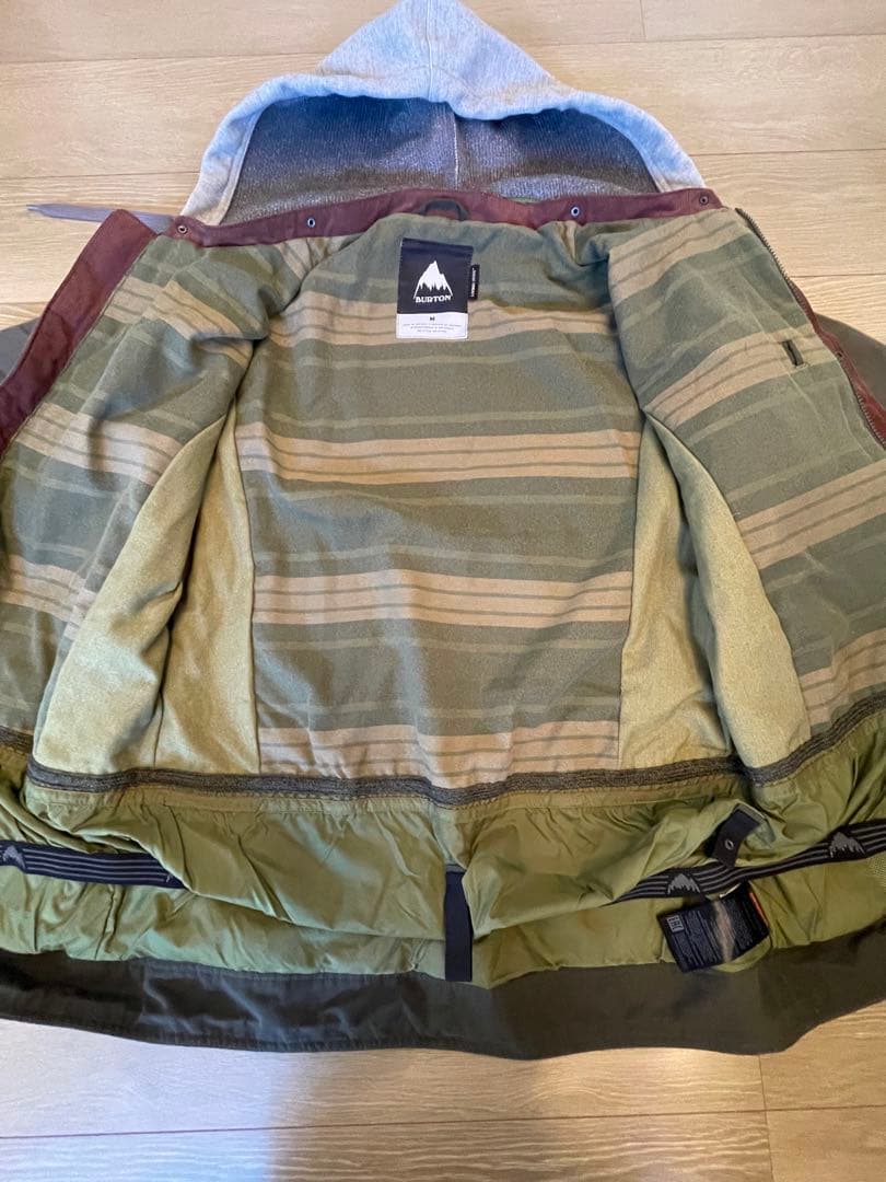 BURTON スノーボードジャケット Mサイズ