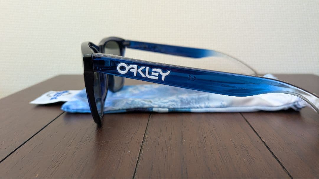 【美品】Oakley サングラス フロッグスキン　アルペン限定