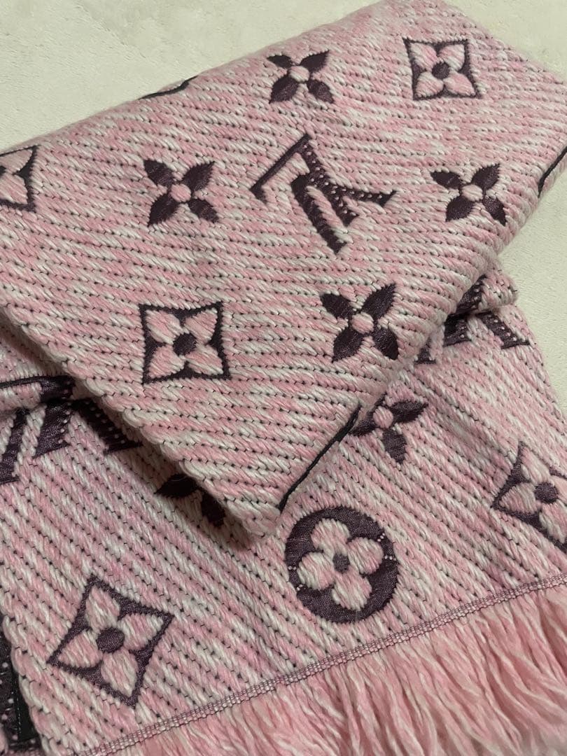e*a様 LOUIS VUITTON マフラー