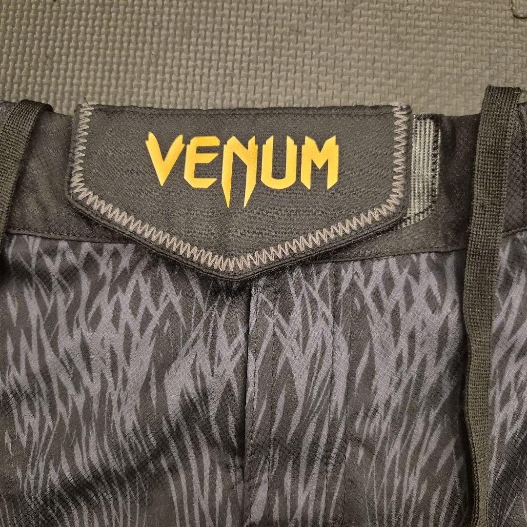 Venum × Chimaev ファイトショーツ ブラック xs