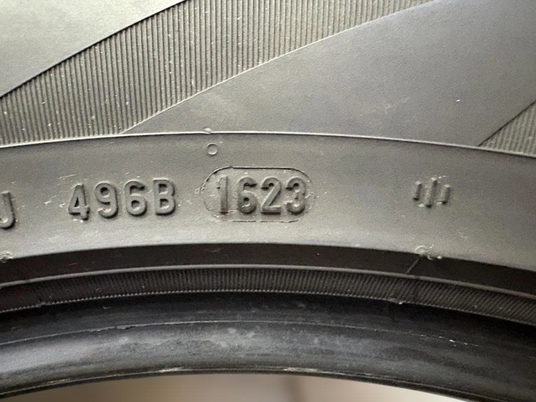 【送料無料/バリ溝】極上品 23年製 ピレリ 275/50R20　４本価格　①