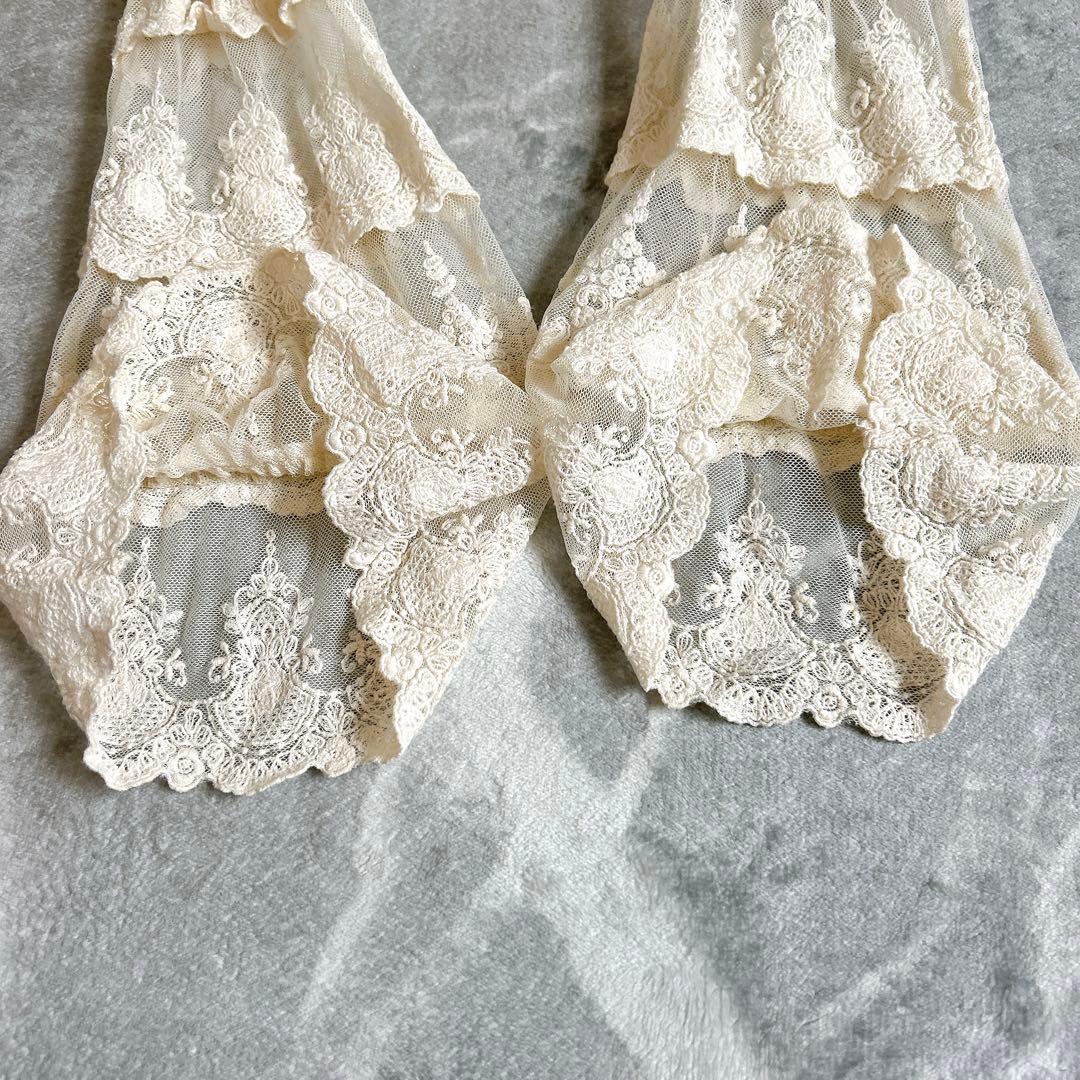 レア⁂美品⁂バラ色の暮らし⁂総レースカーディガン　ビッグカラー　ベルスリーブ