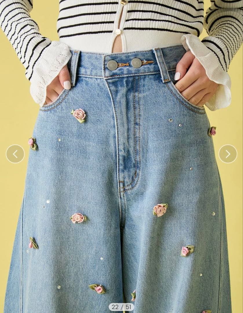 新品未使用　バリエーションビジューデニムパンツ　BLU 0サイズ