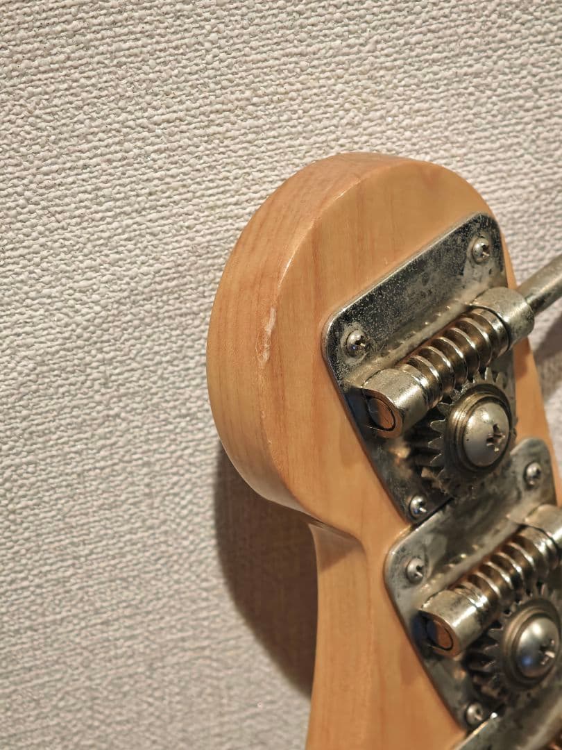 ベース Fender Japan JB75 NAT/M