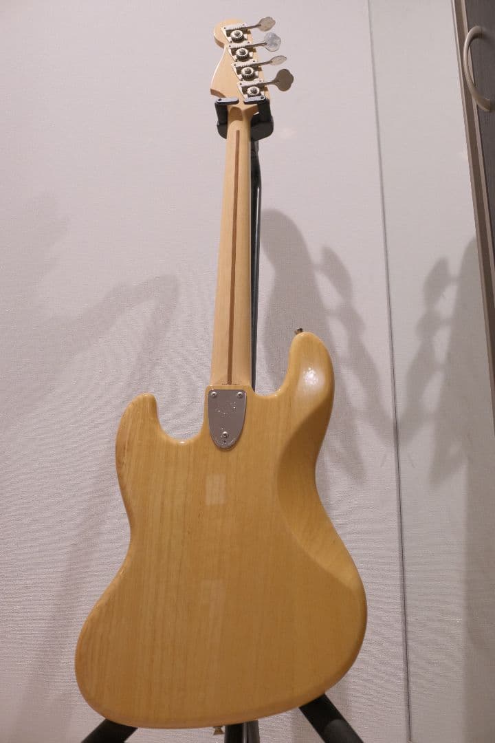 ベース Fender Japan JB75 NAT/M