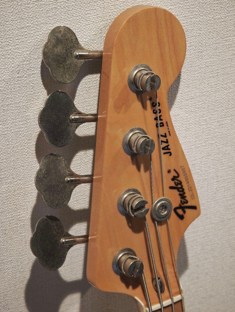 ベース Fender Japan JB75 NAT/M