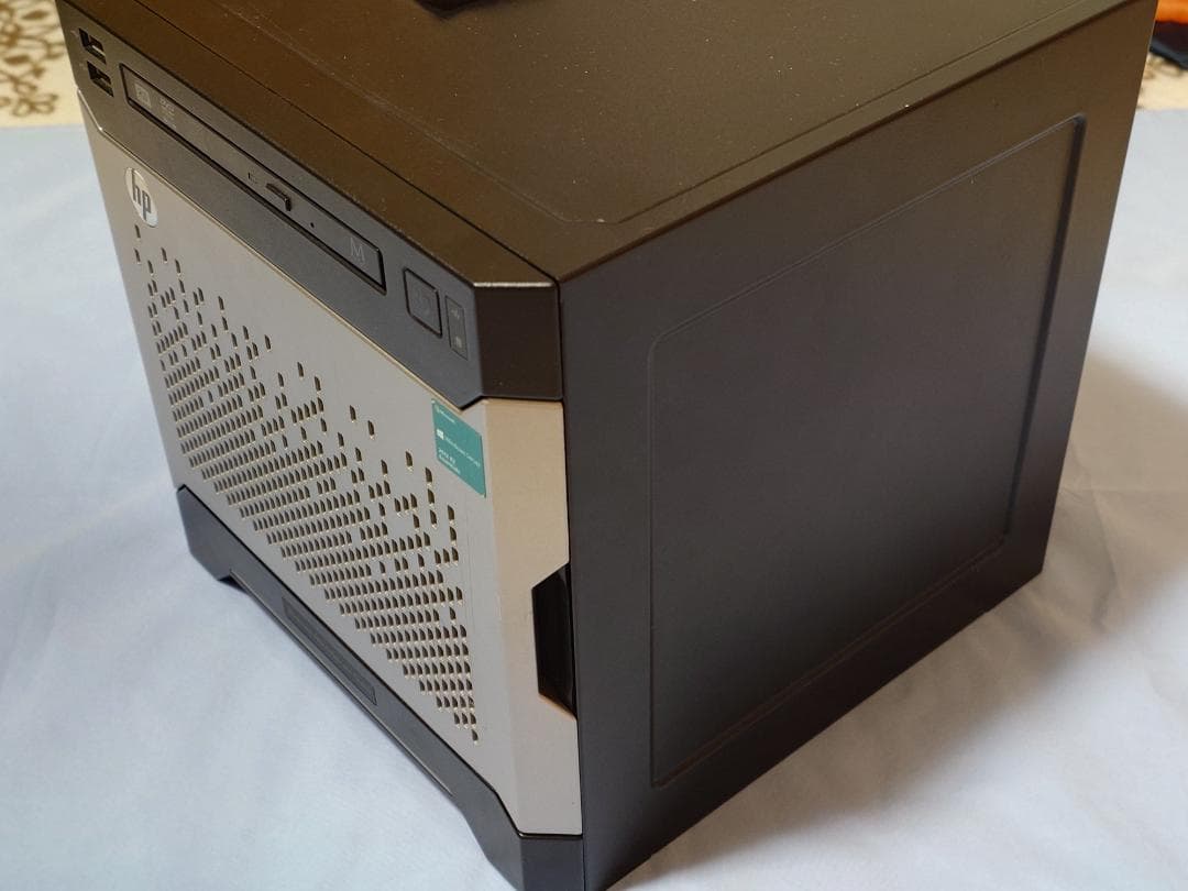 ジャンク品 HP Proliant MicroServer Gen8