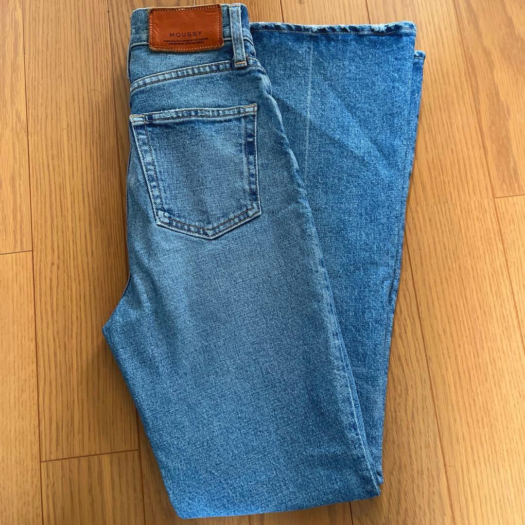 MOUSSY MVS FLARE デニム　23 通常丈