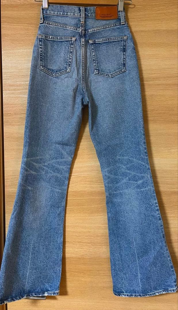 MOUSSY MVS FLARE デニム　23 通常丈