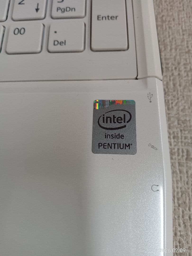 ≫ LIFEBOOK AH42/S FMVA42SW 16GB ストレージ無