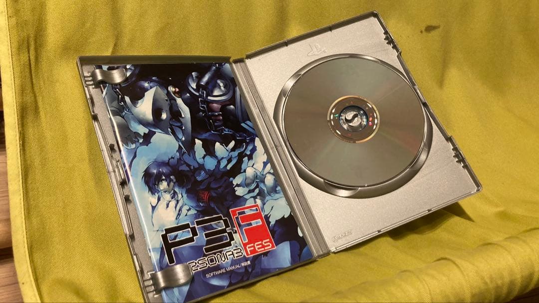 15本ゲームソフトまとめ売りPS23PSPwiiペルソナ地球防衛軍絶体絶命都市