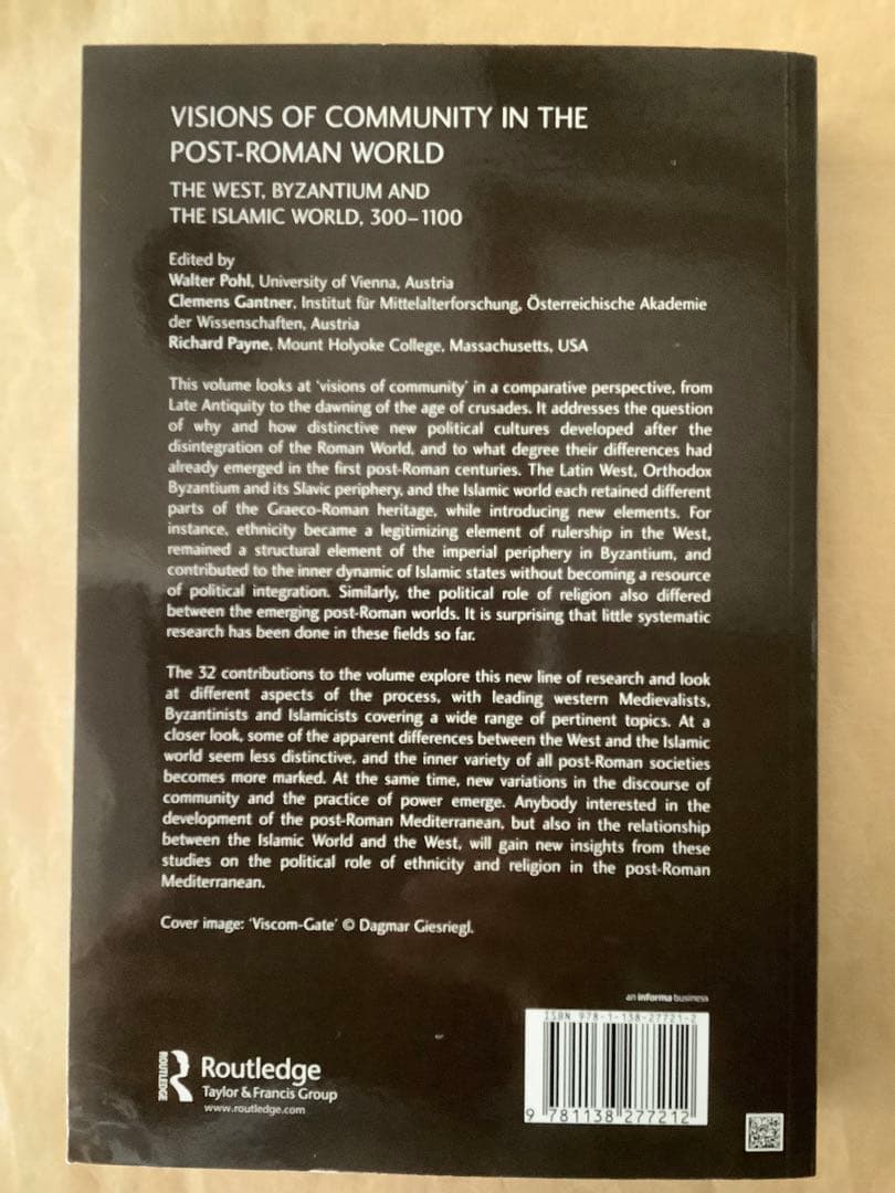 洋書 Visions of Community in the Post-Roman